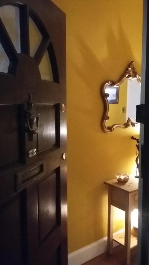 Edinburgh Two Bedroom Apartment With Free Side Street Parking 24 Hours ภายนอก รูปภาพ