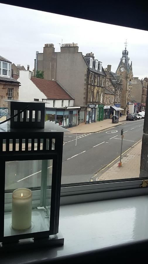 Edinburgh Two Bedroom Apartment With Free Side Street Parking 24 Hours ภายนอก รูปภาพ