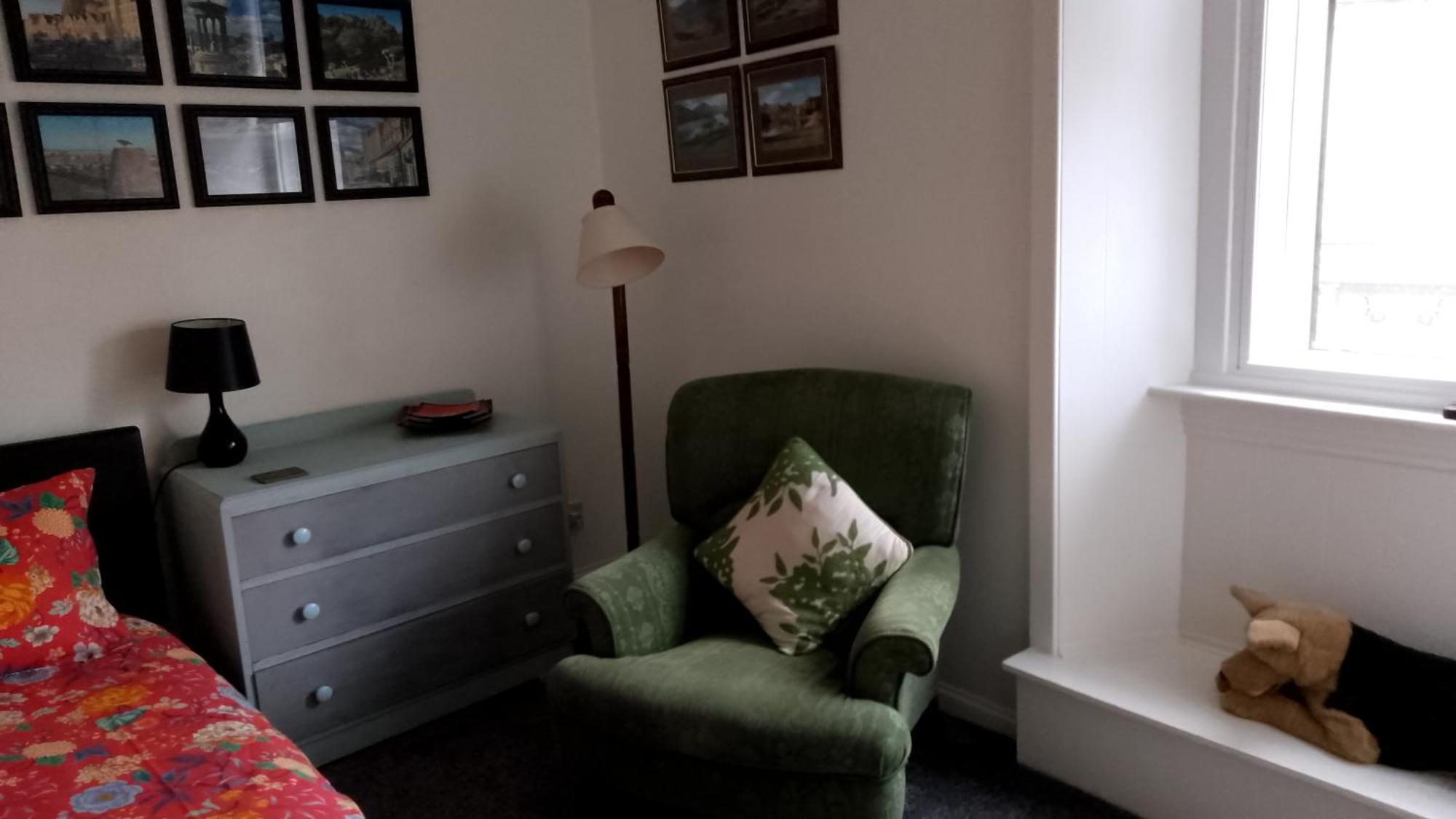 Edinburgh Two Bedroom Apartment With Free Side Street Parking 24 Hours ภายนอก รูปภาพ