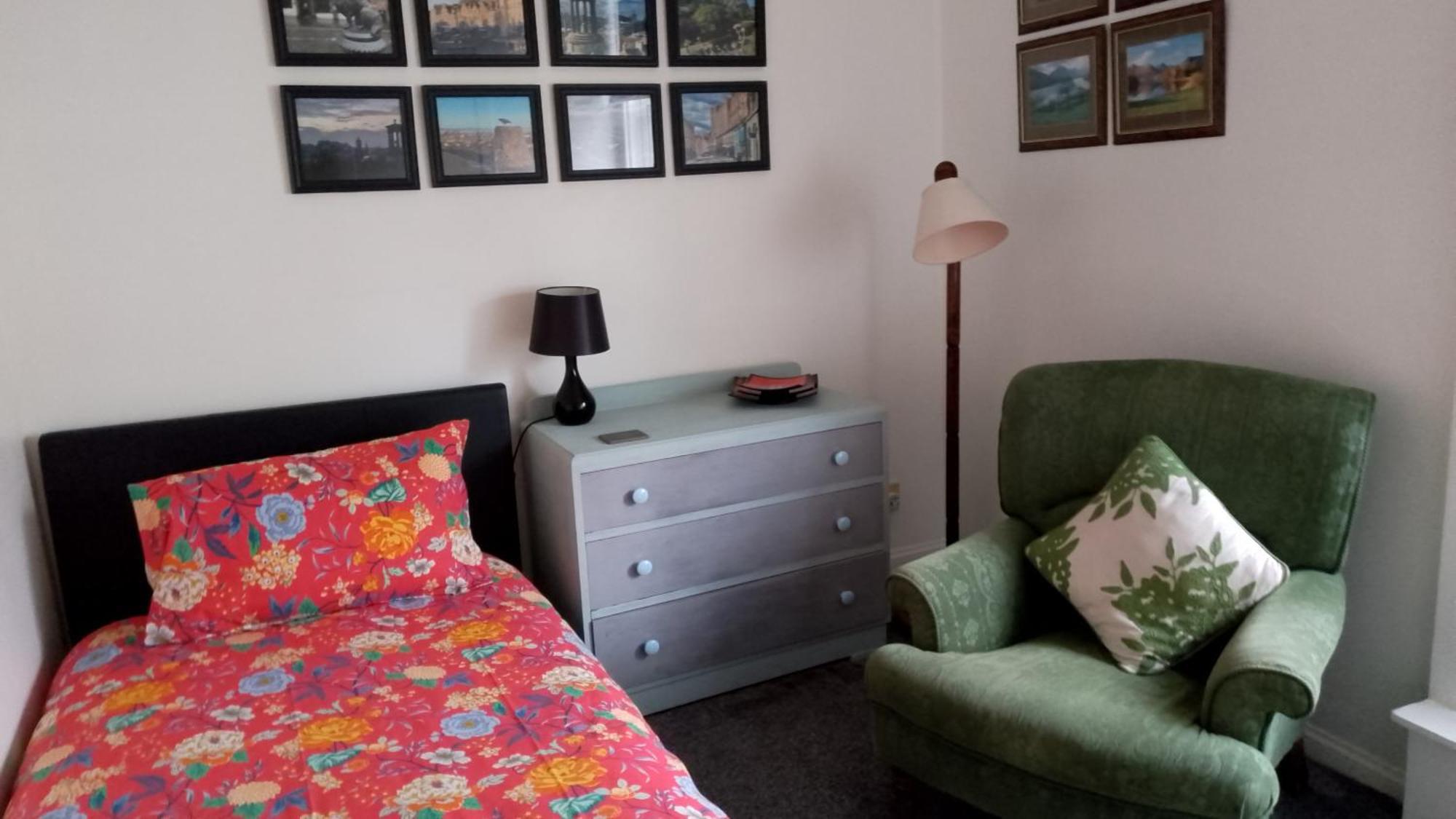 Edinburgh Two Bedroom Apartment With Free Side Street Parking 24 Hours ภายนอก รูปภาพ